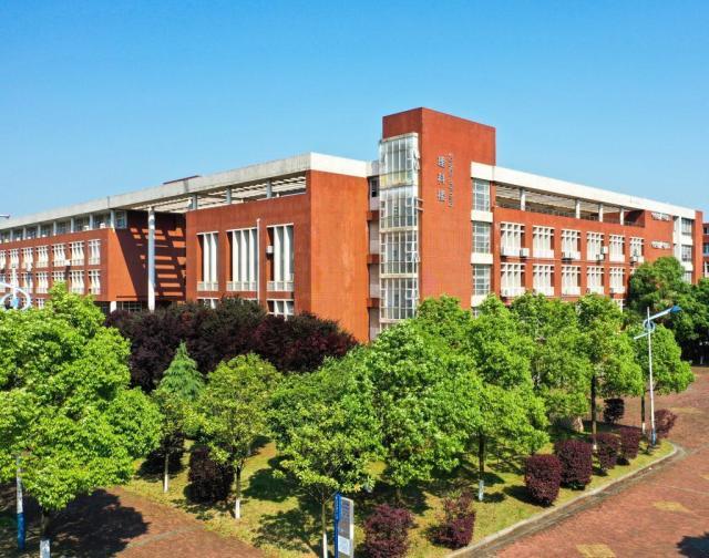 长沙理工大学怎么样(张雪峰说长沙理工大学)-图1